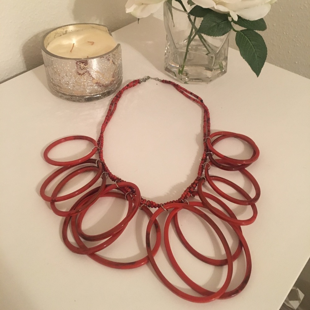 Exotic circle loop necklace 💋